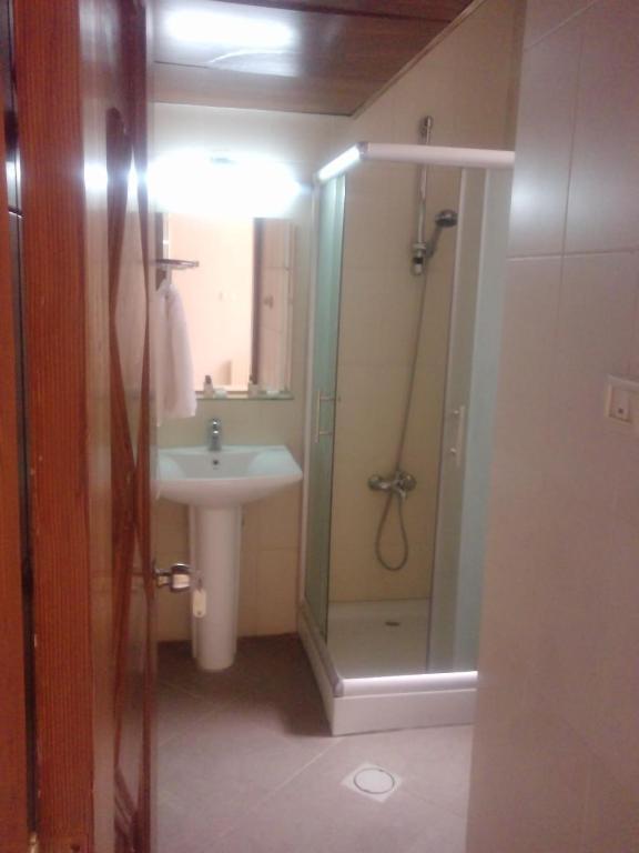 Turino Hotel Amman Room photo